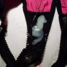 Panties filled with cum  