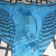 Panties filled with cum  
