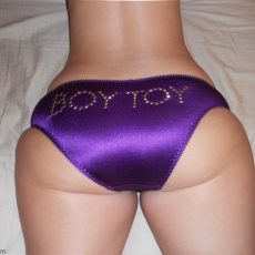 Panties on big butts Panties on big butts