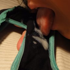 Girls licking cum from their panties  
