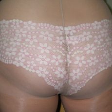 Knickers under tights 