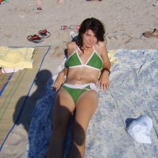 Amateurs with cameltoe in panties Amateurs with cameltoe in panties