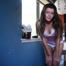 College cutie posing in pants College cutie posing in pants