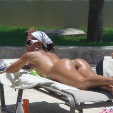 Random photos of girls in thongs Random photos of girls in thongs