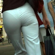 New great photos of visible pantylines New great photos of visible pantylines
