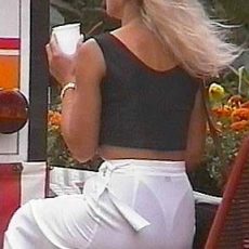 New great photos of visible pantylines New great photos of visible pantylines