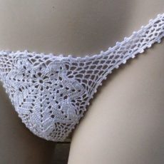 Cute crotchet panties on photos Cute crotchet panties on photos