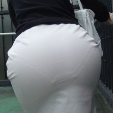 More pics of women with visible panty lines More pics of women with visible panty lines