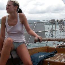 More of cameltoes! More of cameltoes!