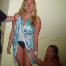 Panties on upskirt photos  