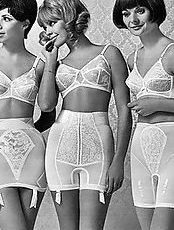Hot chicks dressed in panties - random pics  