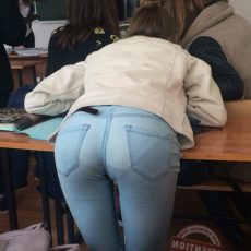 Excellent photos of visible pantylines Excellent photos of visible pantylines