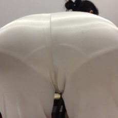 Excellent photos of visible pantylines Excellent photos of visible pantylines