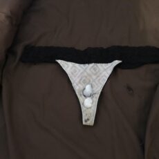 Cum stains on panties Cum stains on panties