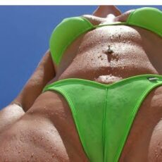 Panty cameltoe  