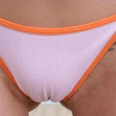 Panty cameltoe  
